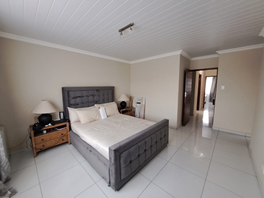 To Let 3 Bedroom Property for Rent in Cashan North West